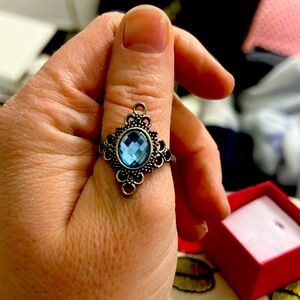 New, Size 10 1/4, Dimond Shaped, Blue, Grey